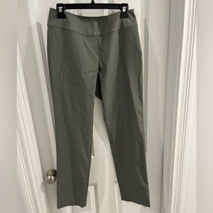 NIC+ZOE Wonderstretch Pants Moss Green Size 6 NWT